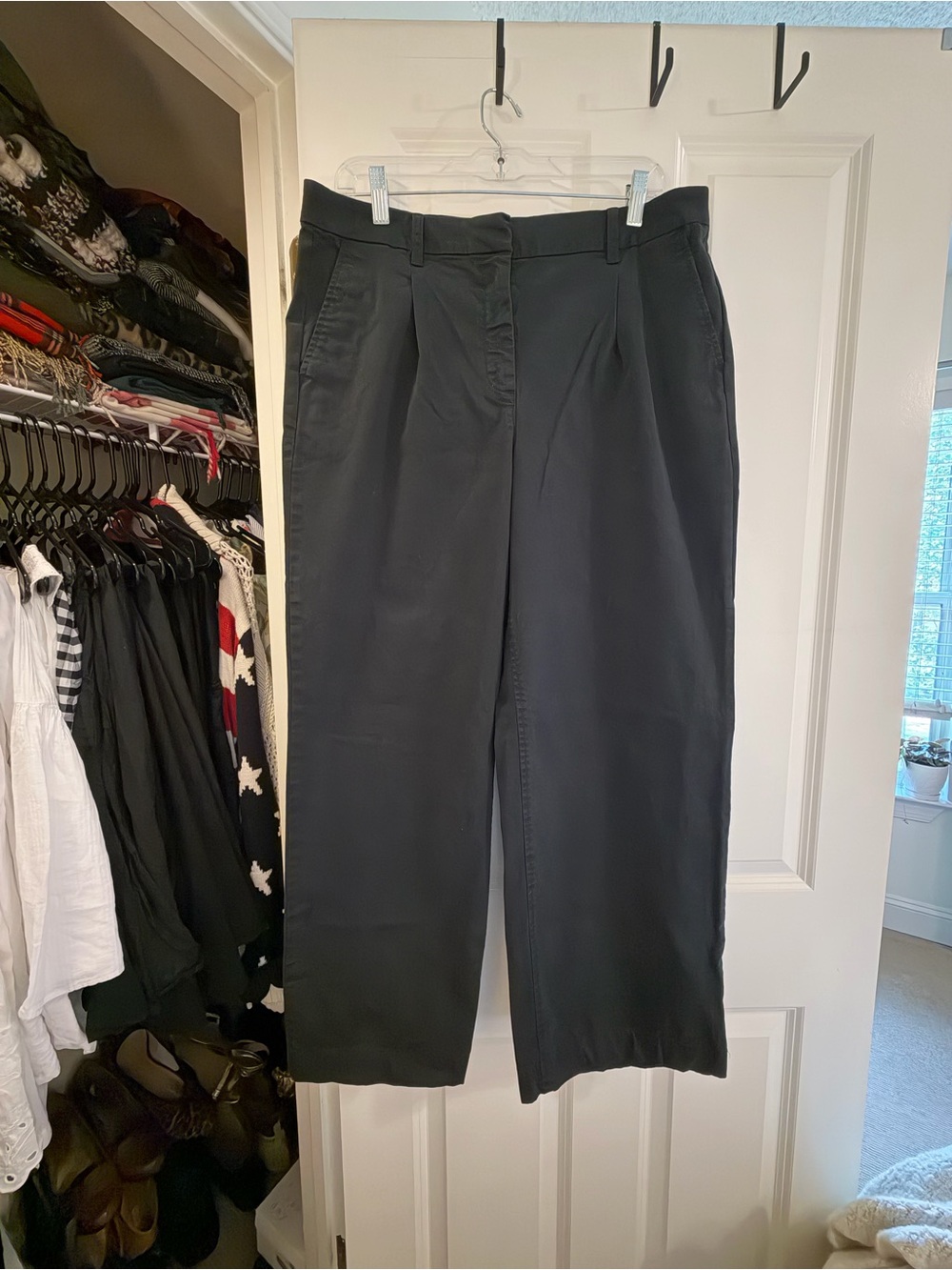 J. Crew Women’s Pleated Capeside Black Chino Pants
